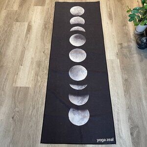 ✨ Moon Phase Wall Decor Tepestry Yoga Mat